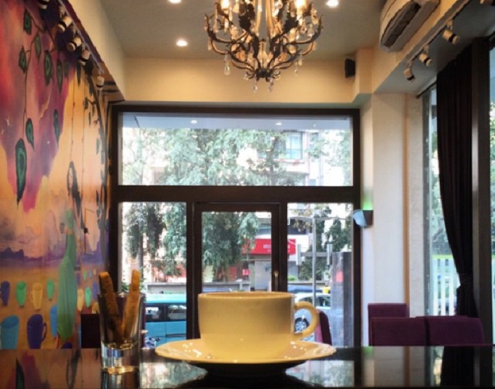 mumbai cafes to work