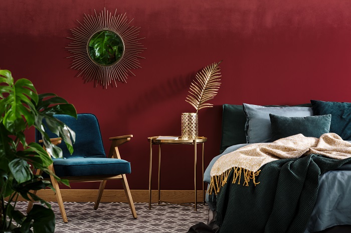 decorate above the bed