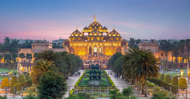 6 Things To Do Before You Call Yourself A Delhiite