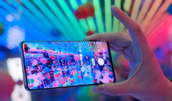 Samsung Galaxy S10 Plus features