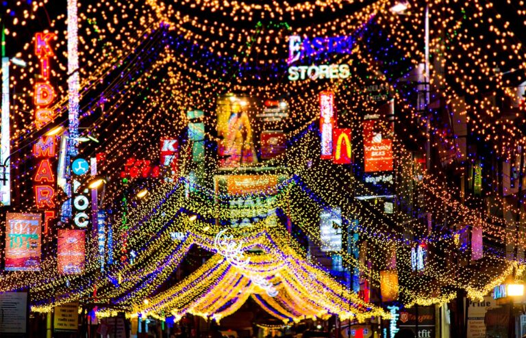 Explore the Vibrant Commercial Street in Bangalore