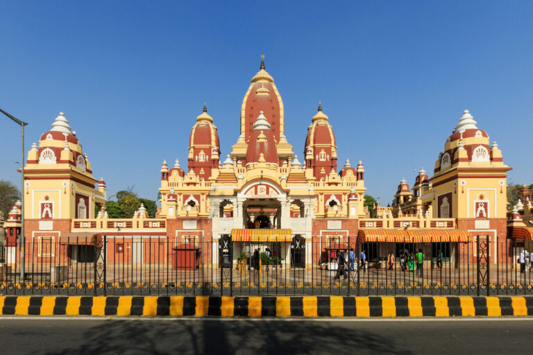 Lakshmi Narayan Mandir, Delhi: A Journey Through Time, Legends, and Devotion