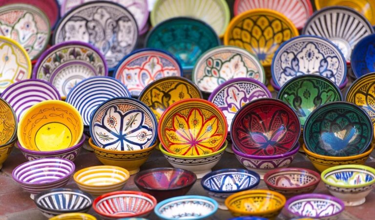 Sadar Bazaar, Delhi: A Guide To The Largest Wholesale Market
