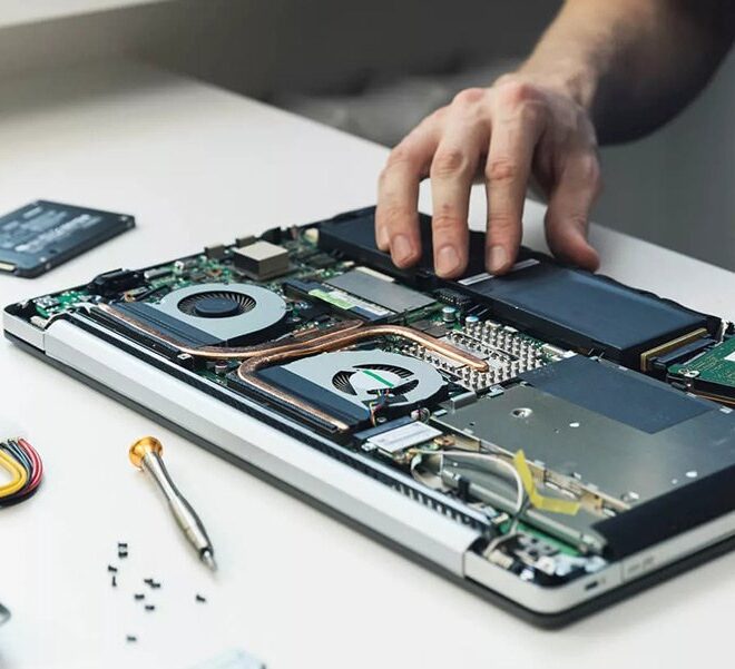 How To Choose a Professional Laptop Service Centre Near You