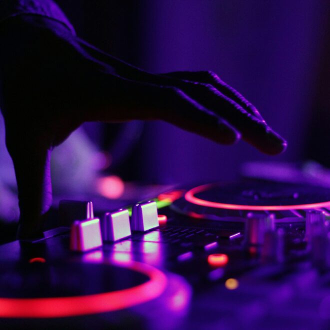13 Nightclubs In Pune You Must Visit: Reviews & Timings