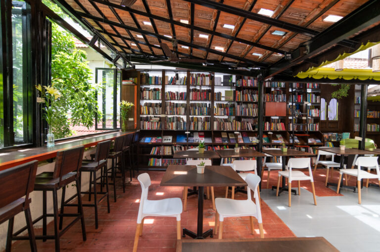 Looking For The Best Book Store In Bangalore? Check Out Here!